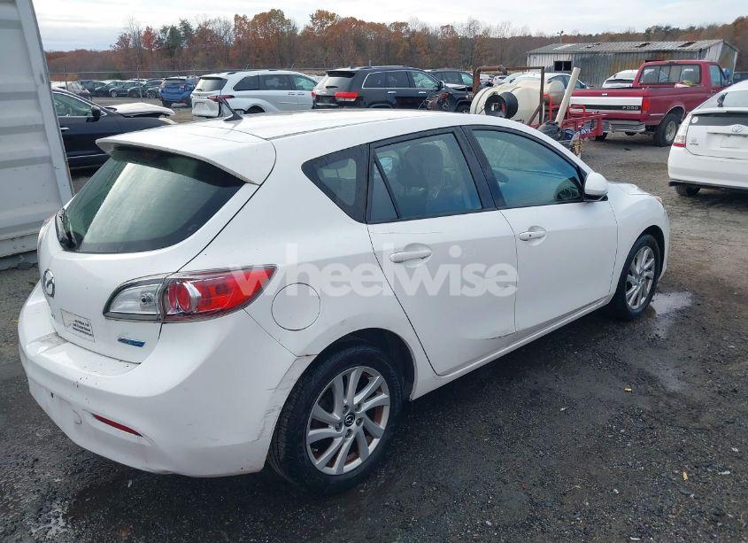 Photo 4 of 2013 Mazda Mazda3 I TOURING (VIN JM1BL1L88D1712196)
