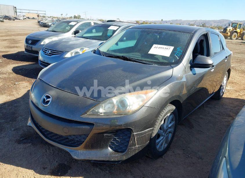 Photo 2 of 2012 Mazda Mazda3 I TOURING (VIN JM1BL1L89C1576014)