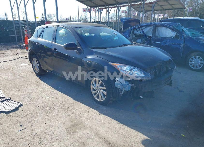 2012 Mazda Mazda3 I TOURING (VIN JM1BL1L89C1597719) main photo
