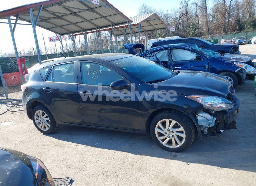Photo 13 of 2012 Mazda Mazda3 I TOURING (VIN JM1BL1L89C1597719)