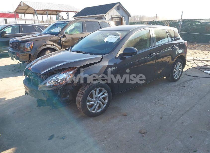 Photo 2 of 2012 Mazda Mazda3 I TOURING (VIN JM1BL1L89C1597719)