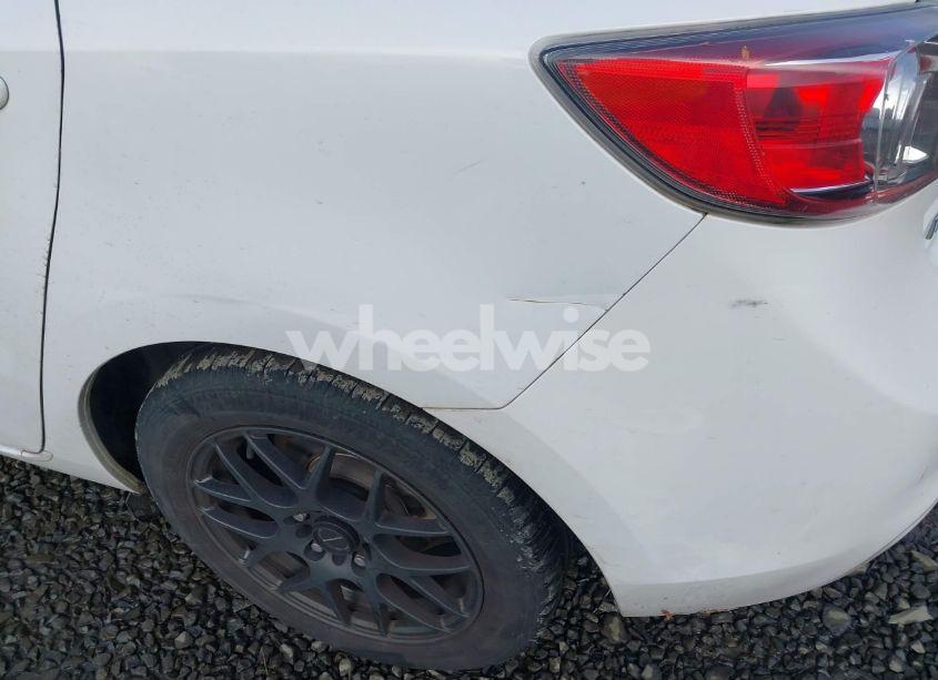 Photo 6 of 2012 Mazda Mazda3 I TOURING (VIN JM1BL1L8XC1572893)