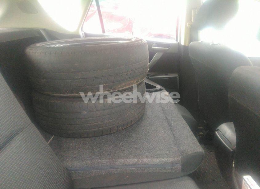 Photo 8 of 2012 Mazda Mazda3 I TOURING (VIN JM1BL1L8XC1661864)