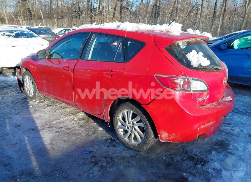 Photo 3 of 2013 Mazda Mazda3 I TOURING (VIN JM1BL1LP0D1798692)