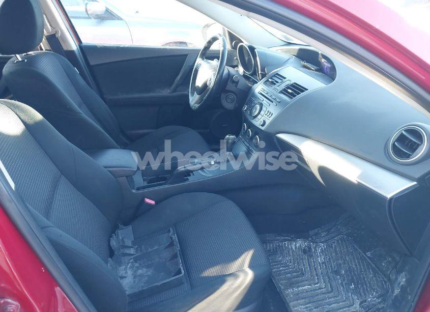 Photo 5 of 2013 Mazda Mazda3 I TOURING (VIN JM1BL1LP0D1798692)