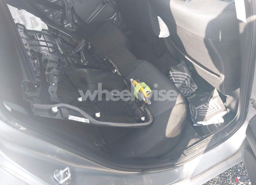 Photo 8 of 2013 Mazda Mazda3 I TOURING (VIN JM1BL1LP1D1822904)