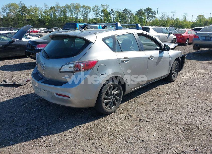 Photo 4 of 2013 Mazda Mazda3 I TOURING (VIN JM1BL1LP2D1742494)