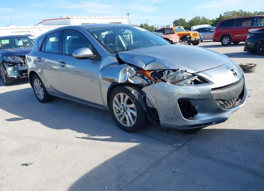 Photo 13 of 2013 Mazda Mazda3 I TOURING (VIN JM1BL1LP2D1769520)