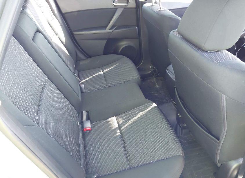 Photo 8 of 2013 Mazda Mazda3 I TOURING (VIN JM1BL1LP2D1769520)