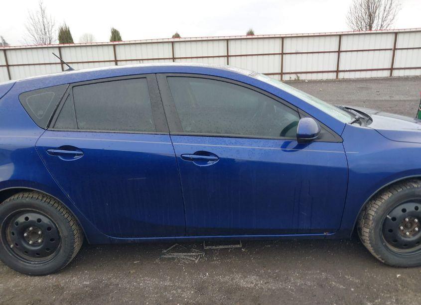 Photo 13 of 2013 Mazda Mazda3 I TOURING (VIN JM1BL1LP2D1779626)