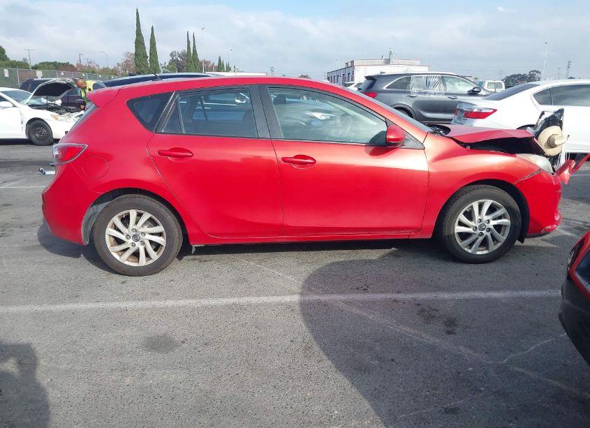 Photo 13 of 2013 Mazda Mazda3 I TOURING (VIN JM1BL1LP3D1764925)