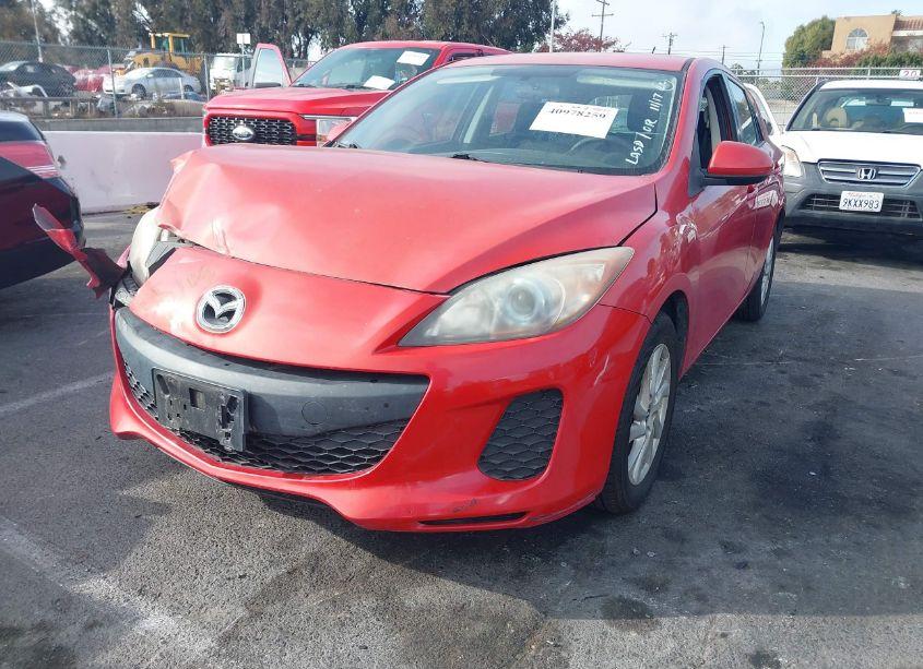 Photo 2 of 2013 Mazda Mazda3 I TOURING (VIN JM1BL1LP3D1764925)