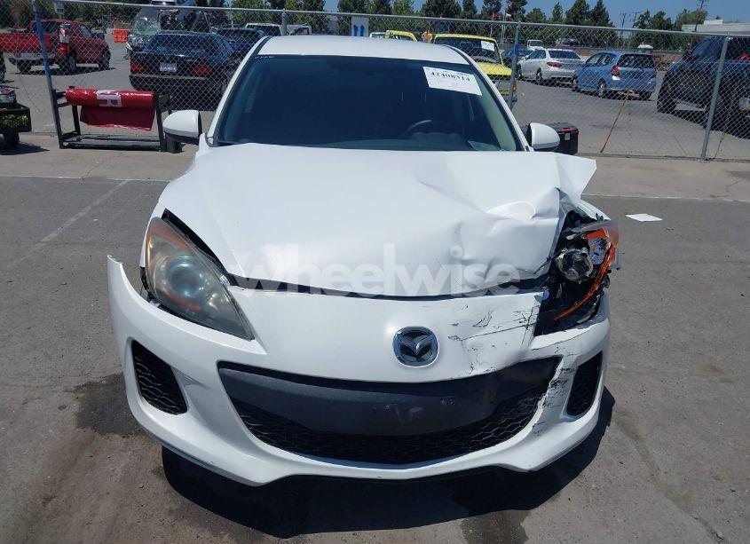 Photo 6 of 2013 Mazda Mazda3 I TOURING (VIN JM1BL1LP5D1765199)