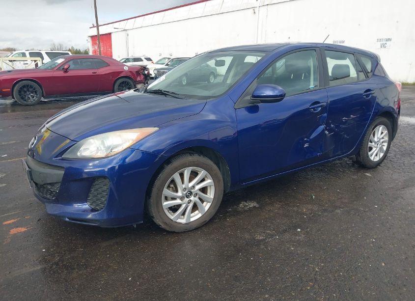 Photo 2 of 2013 Mazda Mazda3 I TOURING (VIN JM1BL1LP6D1732633)
