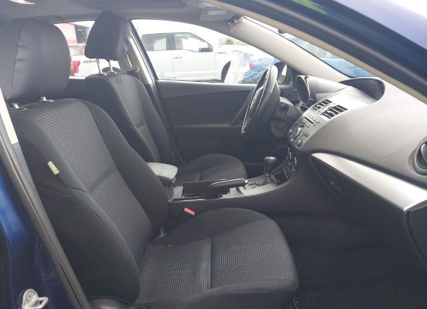 Photo 5 of 2013 Mazda Mazda3 I TOURING (VIN JM1BL1LP6D1732633)