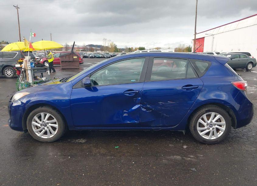 Photo 6 of 2013 Mazda Mazda3 I TOURING (VIN JM1BL1LP6D1732633)
