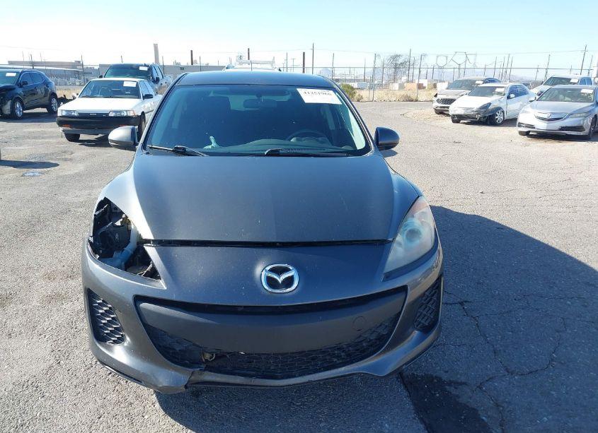 Photo 12 of 2013 Mazda Mazda3 I TOURING (VIN JM1BL1LP8D1783504)