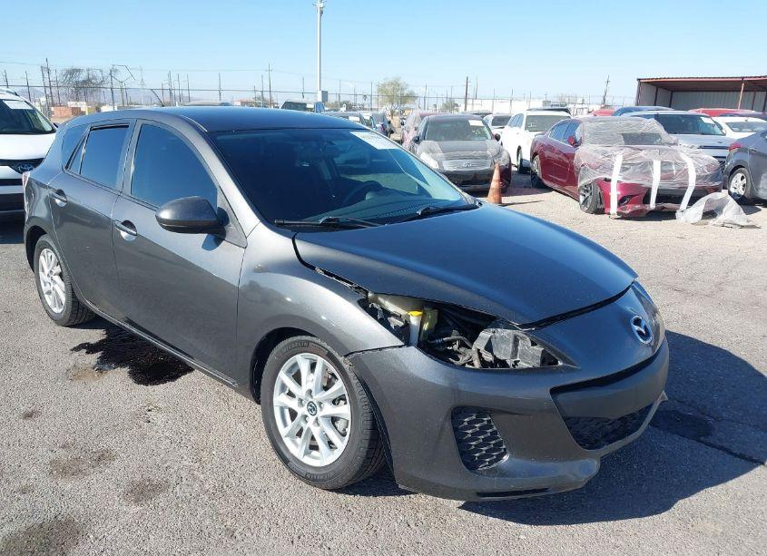 Photo 6 of 2013 Mazda Mazda3 I TOURING (VIN JM1BL1LP8D1783504)