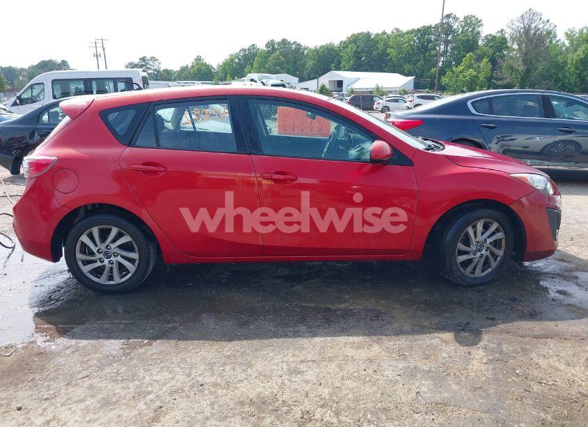 Photo 13 of 2013 Mazda Mazda3 I TOURING (VIN JM1BL1LP9D1813240)