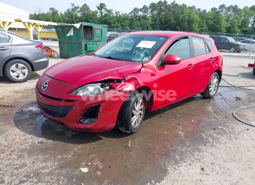 Photo 2 of 2013 Mazda Mazda3 I TOURING (VIN JM1BL1LP9D1813240)