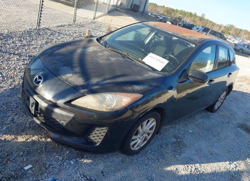 Photo 2 of 2013 Mazda Mazda3 I TOURING (VIN JM1BL1LP9D1823444)