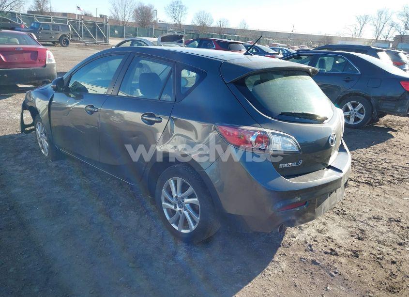 Photo 3 of 2013 Mazda Mazda3 I TOURING (VIN JM1BL1LPXD1831732)