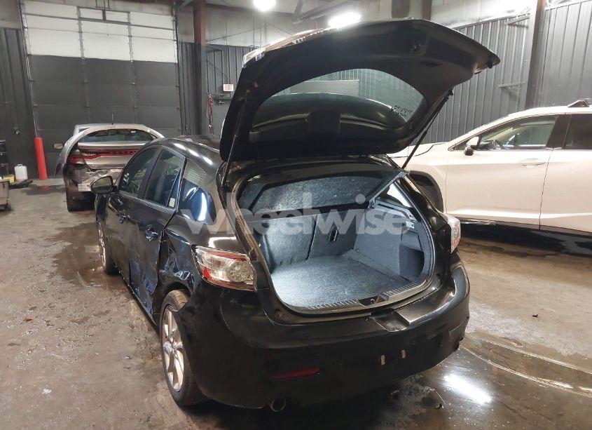 Photo 3 of 2012 Mazda Mazda3 S GRAND TOURING (VIN JM1BL1M50C1533508)