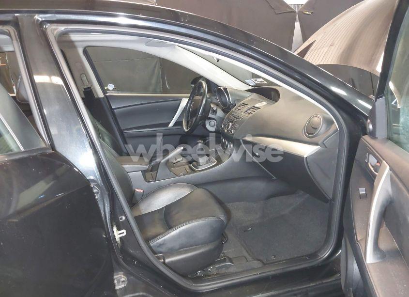 Photo 5 of 2012 Mazda Mazda3 S GRAND TOURING (VIN JM1BL1M50C1533508)