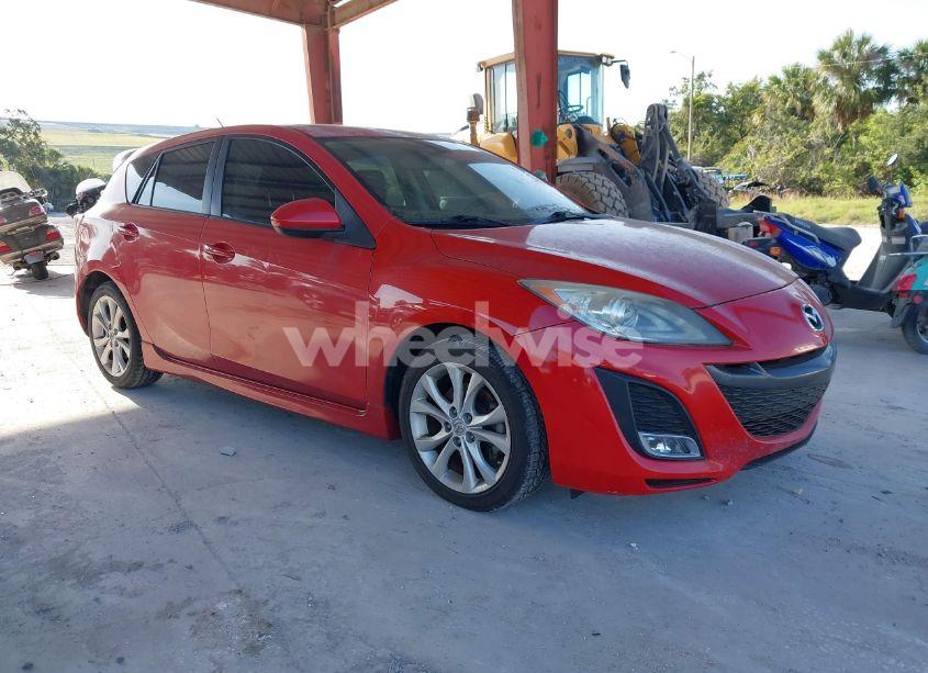 2011 Mazda Mazda3 S GRAND TOURING (VIN JM1BL1M57B1390037) main photo