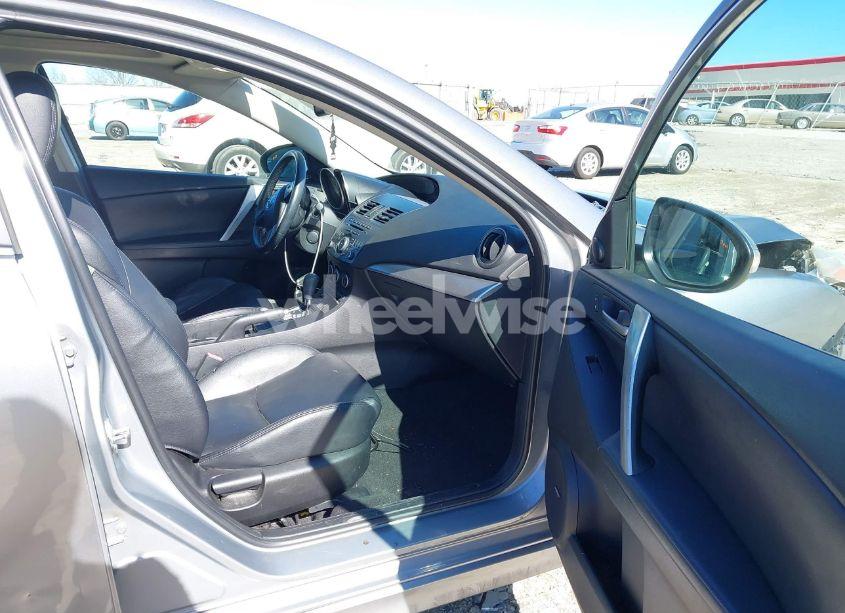 Photo 5 of 2012 Mazda Mazda3 S GRAND TOURING (VIN JM1BL1M58C1531974)