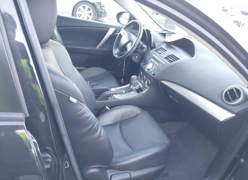 Photo 5 of 2011 Mazda Mazda3 S GRAND TOURING (VIN JM1BL1M60B1486097)