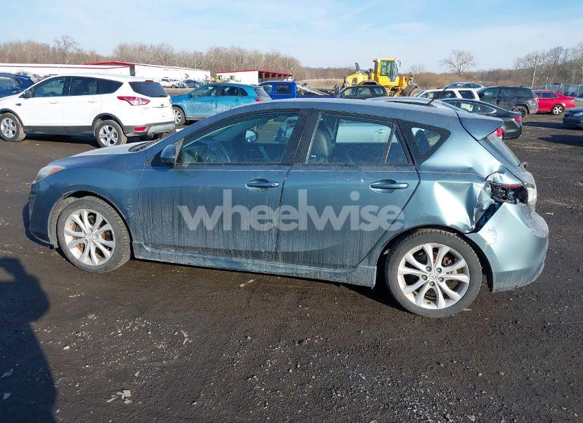 Photo 14 of 2011 Mazda Mazda3 S GRAND TOURING (VIN JM1BL1M64B1477273)