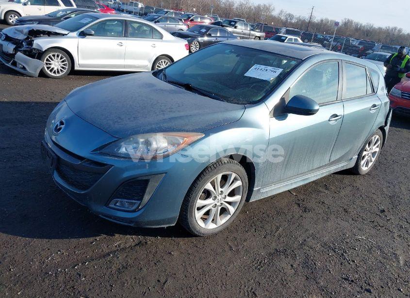 Photo 2 of 2011 Mazda Mazda3 S GRAND TOURING (VIN JM1BL1M64B1477273)
