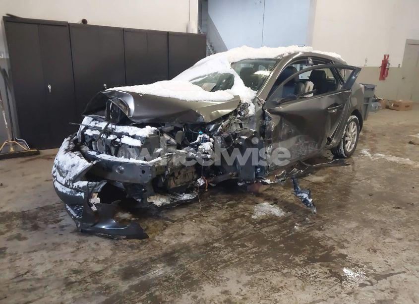 Photo 2 of 2012 Mazda Mazda3 I GRAND TOURING (VIN JM1BL1M70C1675455)