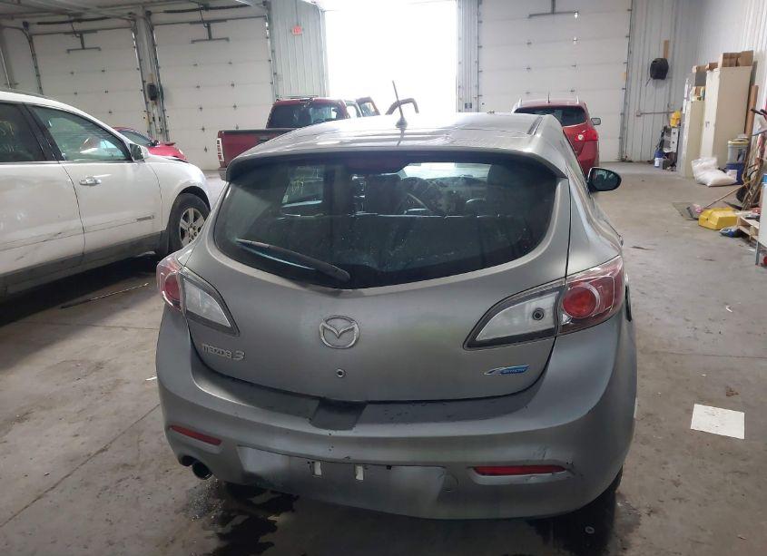 Photo 16 of 2013 Mazda Mazda3 I GRAND TOURING (VIN JM1BL1M70D1735641)