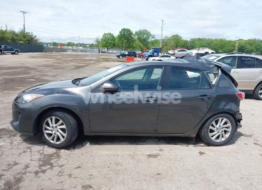 Photo 14 of 2012 Mazda Mazda3 I GRAND TOURING (VIN JM1BL1M71C1623574)