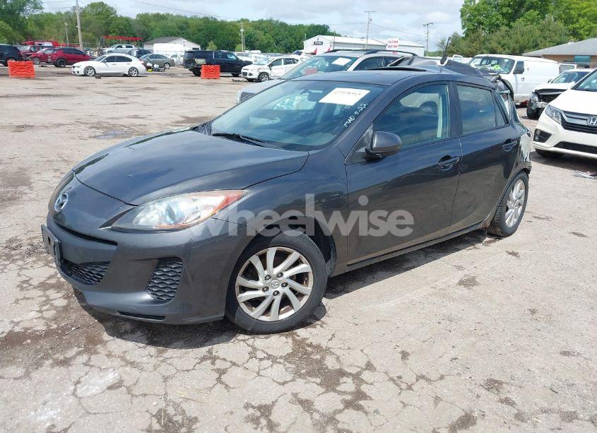 Photo 2 of 2012 Mazda Mazda3 I GRAND TOURING (VIN JM1BL1M71C1623574)