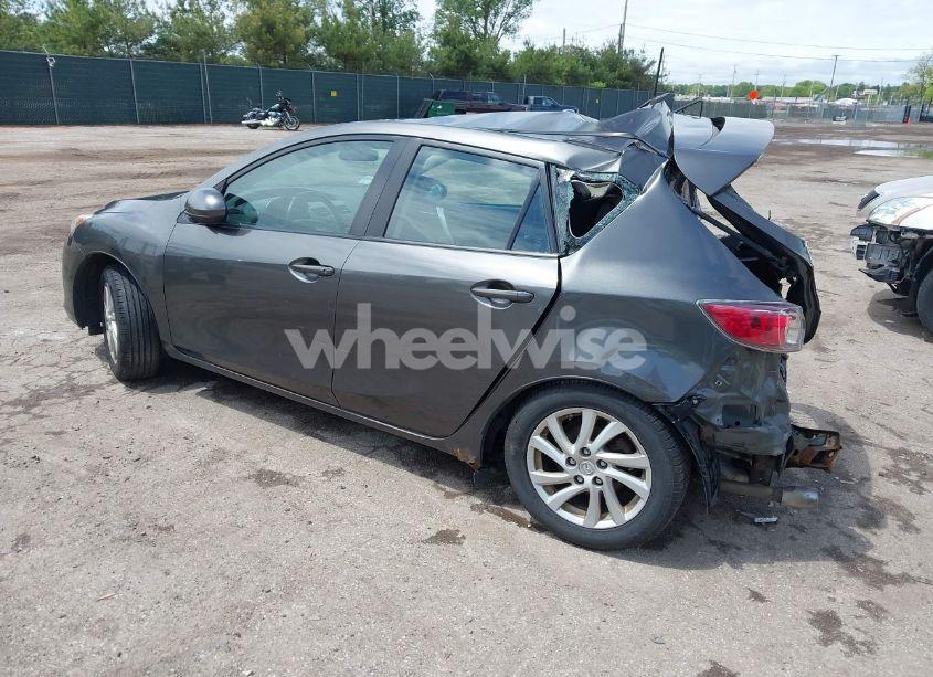 Photo 3 of 2012 Mazda Mazda3 I GRAND TOURING (VIN JM1BL1M71C1623574)
