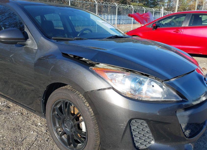 Photo 13 of 2012 Mazda Mazda3 I GRAND TOURING (VIN JM1BL1M72C1633479)