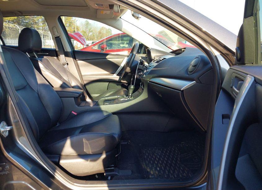 Photo 5 of 2012 Mazda Mazda3 I GRAND TOURING (VIN JM1BL1M72C1633479)