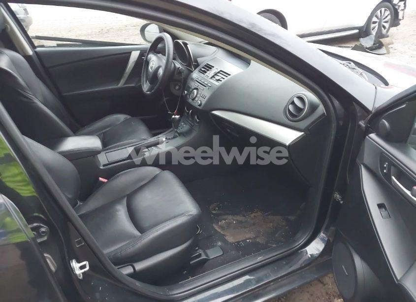 Photo 5 of 2012 Mazda Mazda3 I GRAND TOURING (VIN JM1BL1M75C1673992)