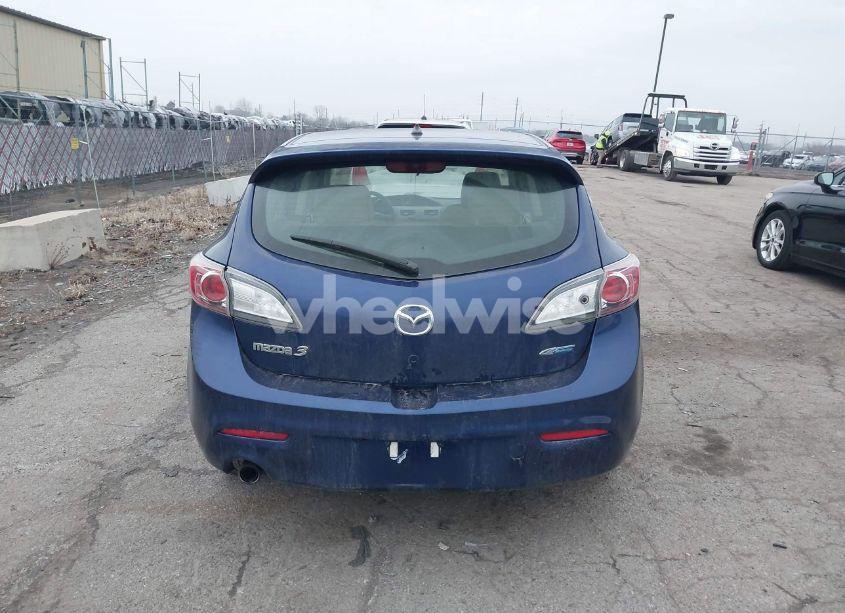 Photo 16 of 2013 Mazda Mazda3 I GRAND TOURING (VIN JM1BL1M76D1803926)