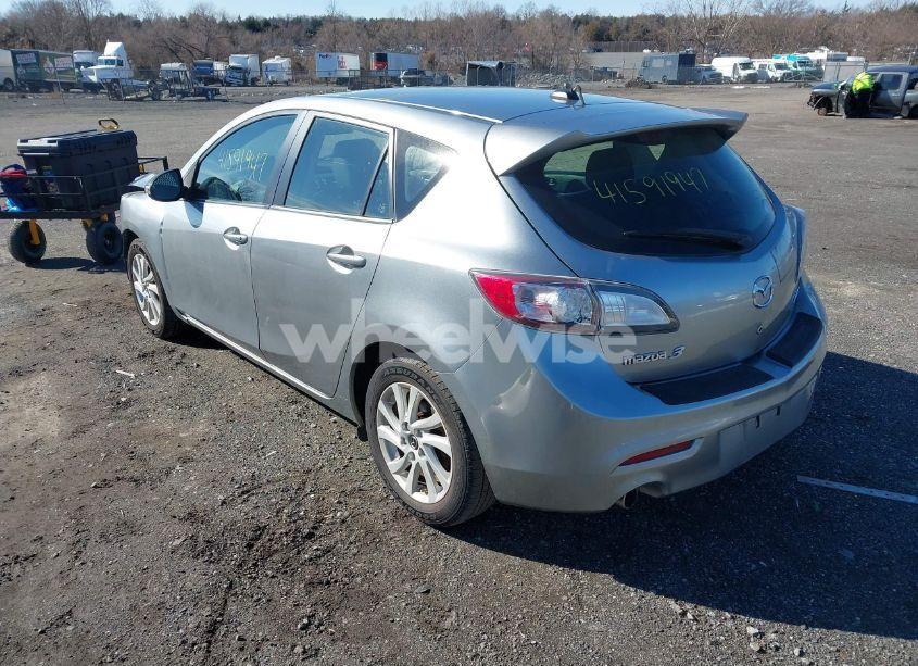 Photo 3 of 2013 Mazda Mazda3 I GRAND TOURING (VIN JM1BL1M79D1796874)