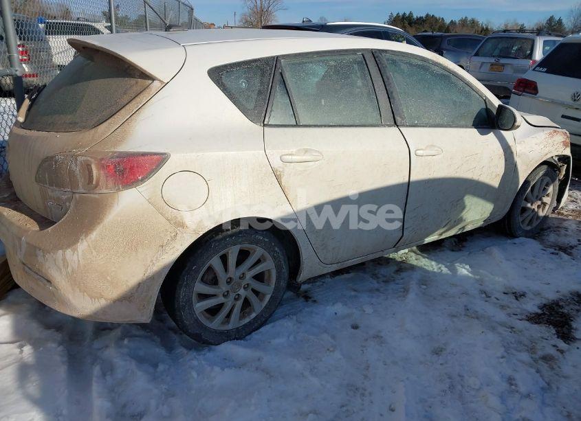 Photo 3 of 2012 Mazda Mazda3 I GRAND TOURING (VIN JM1BL1M86C1700173)