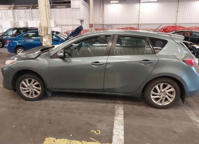 Photo 15 of 2012 Mazda Mazda3 I GRAND TOURING (VIN JM1BL1M87C1568492)