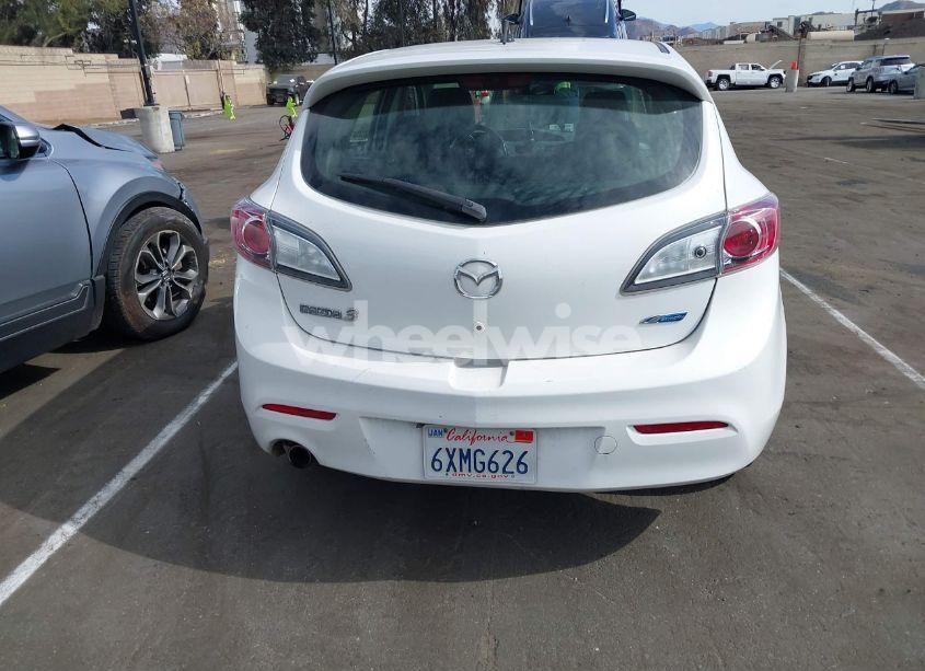 Photo 16 of 2013 Mazda Mazda3 I GRAND TOURING (VIN JM1BL1MP1D1722090)