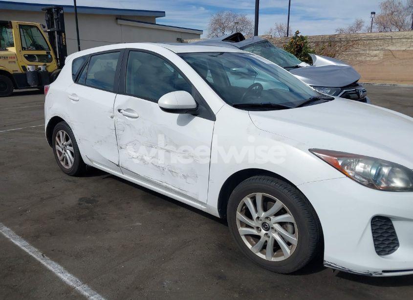 Photo 6 of 2013 Mazda Mazda3 I GRAND TOURING (VIN JM1BL1MP1D1722090)