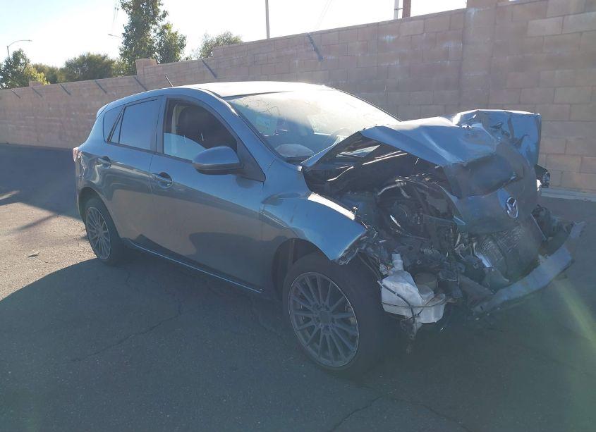 2013 Mazda Mazda3 I GRAND TOURING (VIN JM1BL1MP1D1810489) main photo