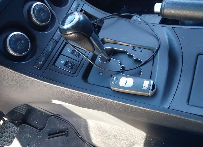 Photo 11 of 2013 Mazda Mazda3 I GRAND TOURING (VIN JM1BL1MP1D1810489)