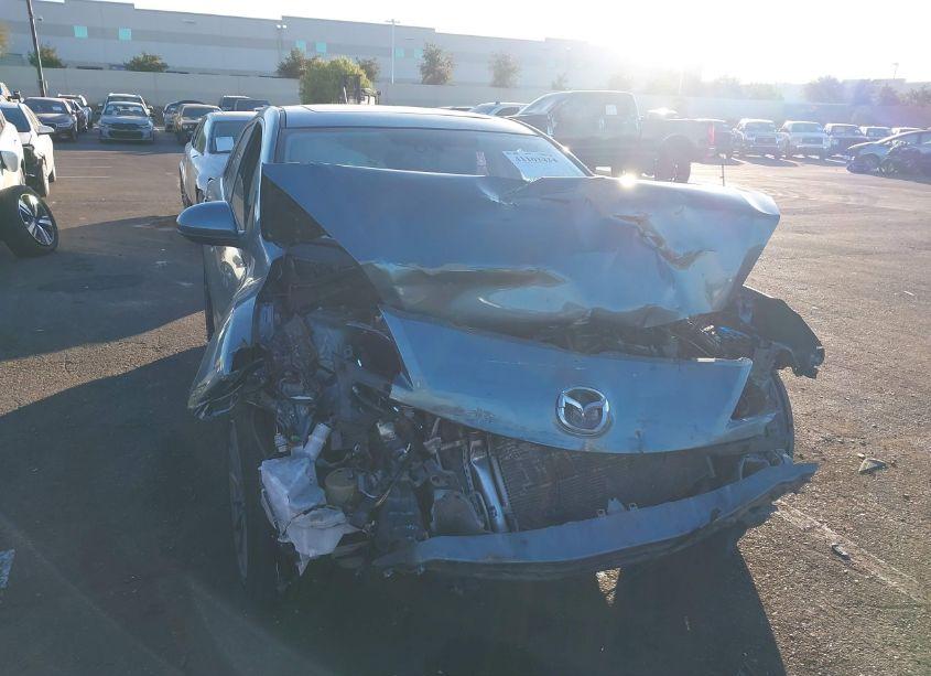 Photo 6 of 2013 Mazda Mazda3 I GRAND TOURING (VIN JM1BL1MP1D1810489)